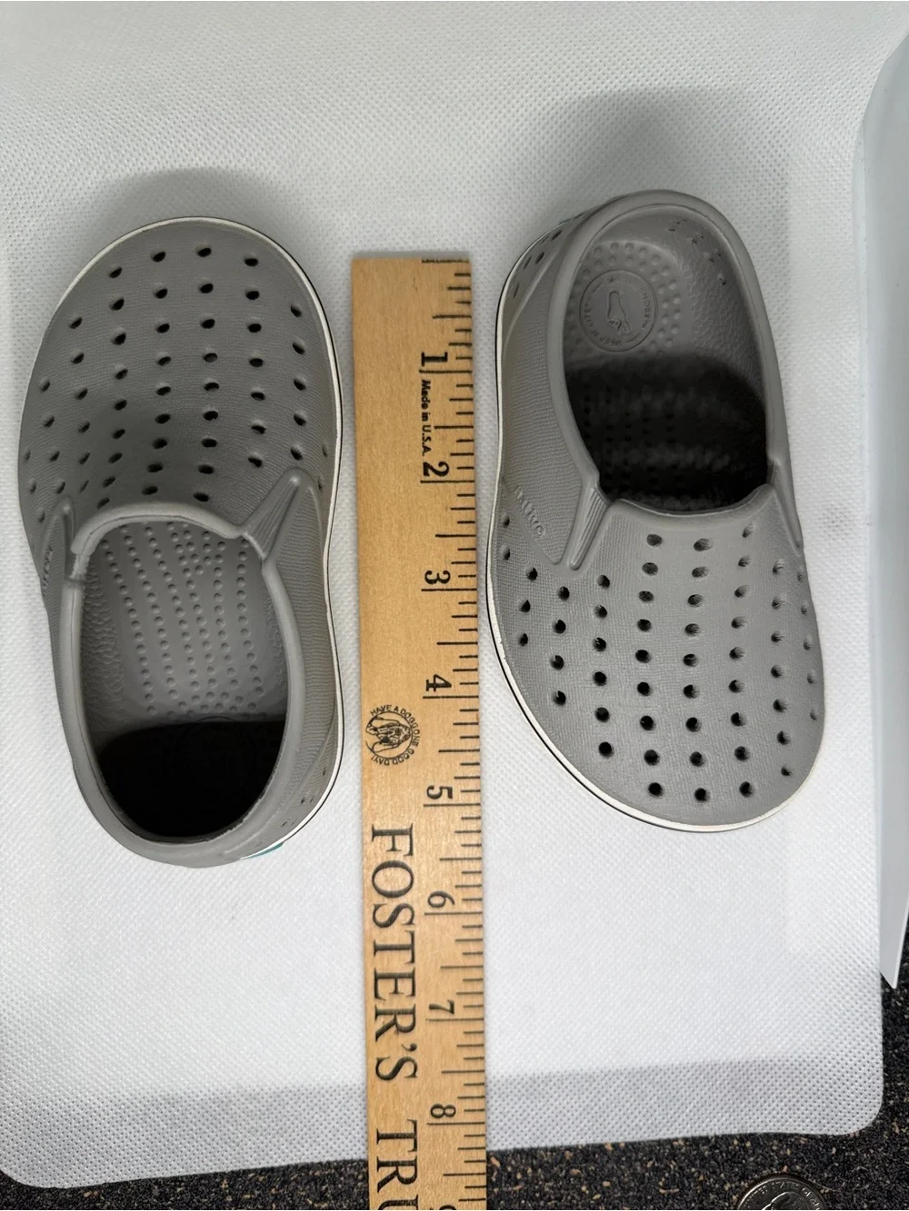 Native Kids Slip-On Water Shoe Light Gray with Blue Accent Size C6